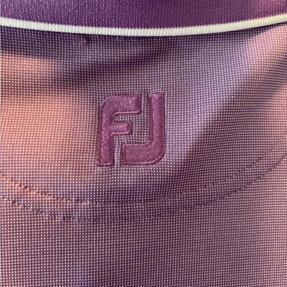 FJ Foot Joy Men’s Purple and White Checked Polo Eagle Watch Golf Club Size Large
